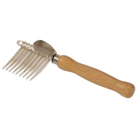 Detangling comb with wooden handle
